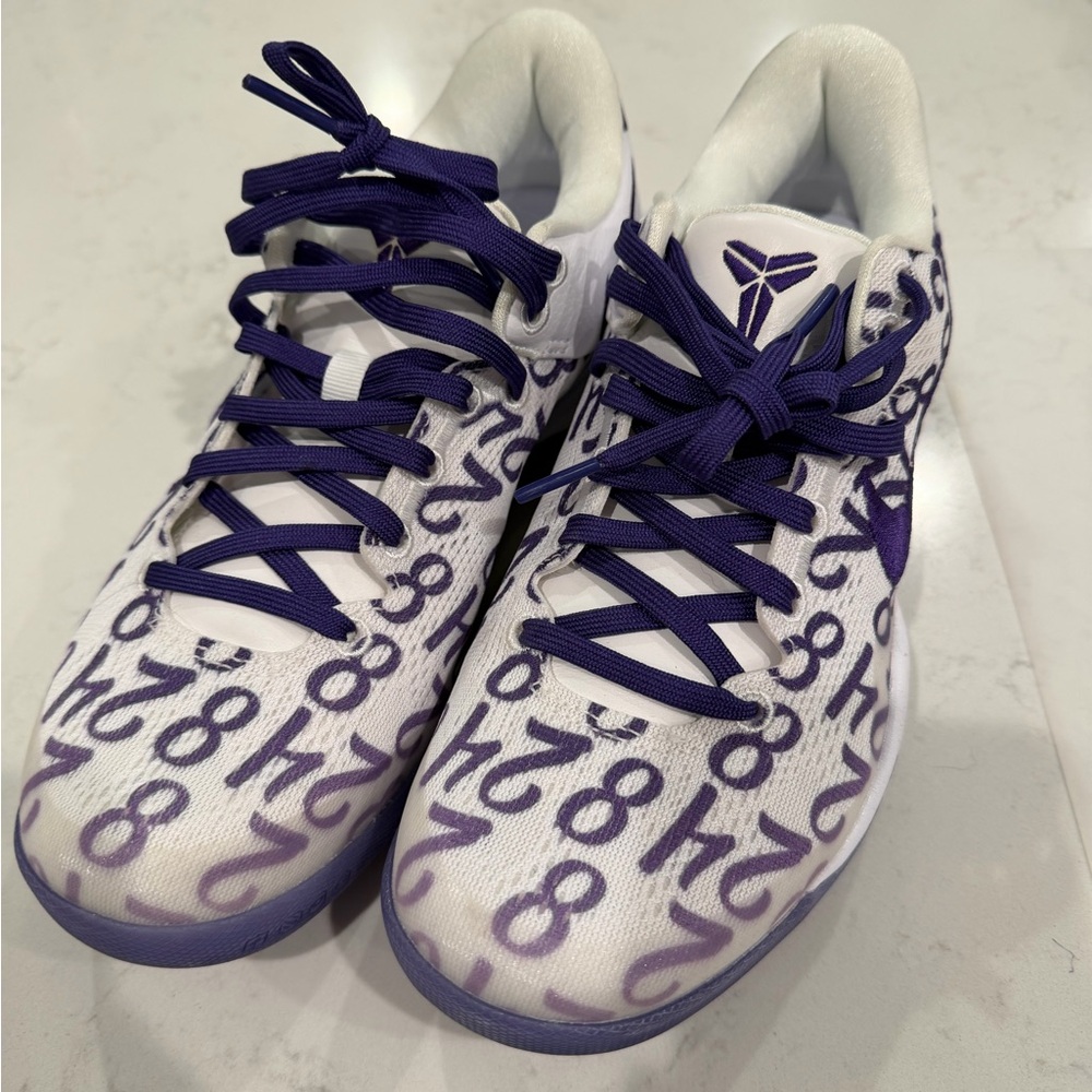EUC Nike Kobe 8 Protro “Court Purple” Mens Size 6